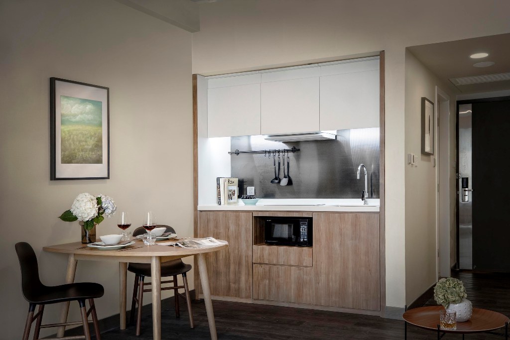 Deluxe with Kitchenette